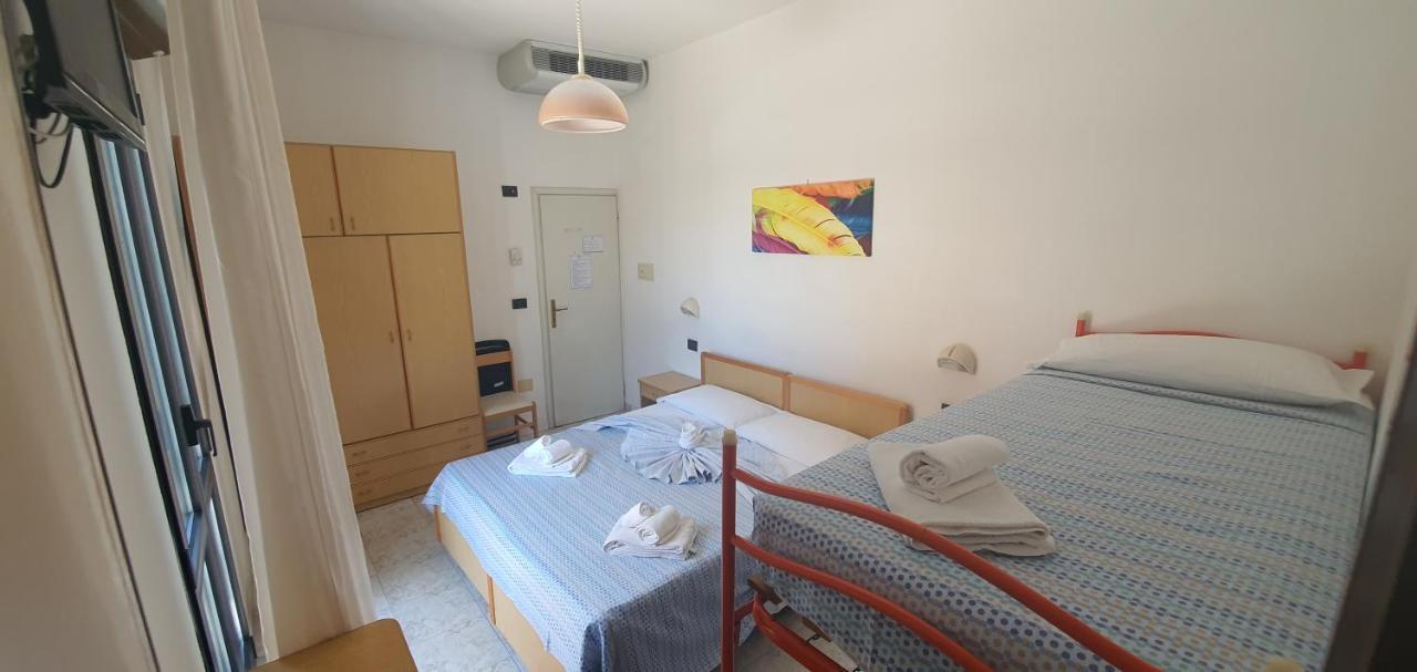 Hotel Vela Azzurra Rimini Exteriér fotografie