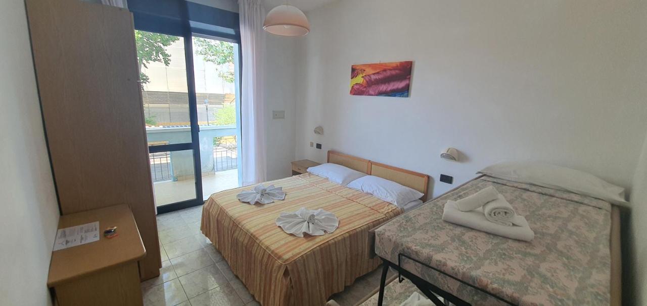 Hotel Vela Azzurra Rimini Exteriér fotografie