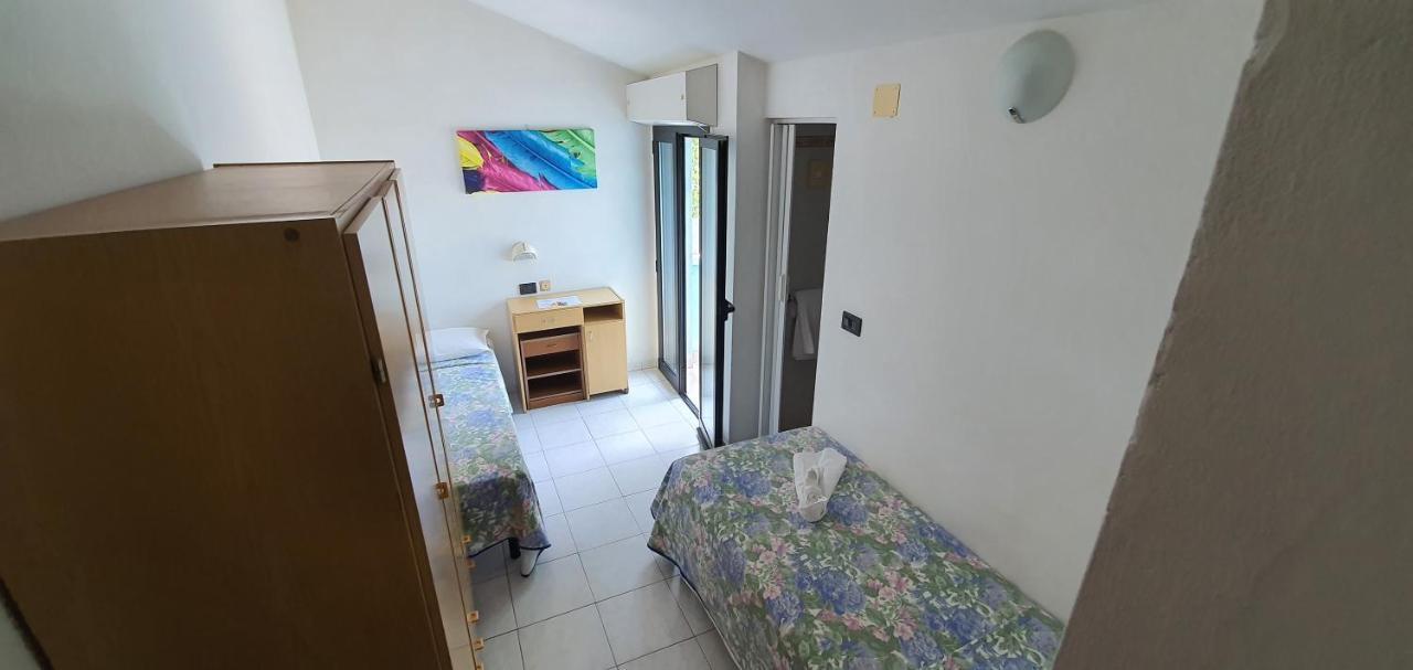 Hotel Vela Azzurra Rimini Exteriér fotografie