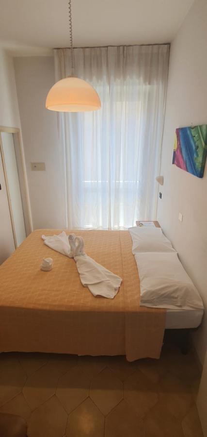 Hotel Vela Azzurra Rimini Exteriér fotografie