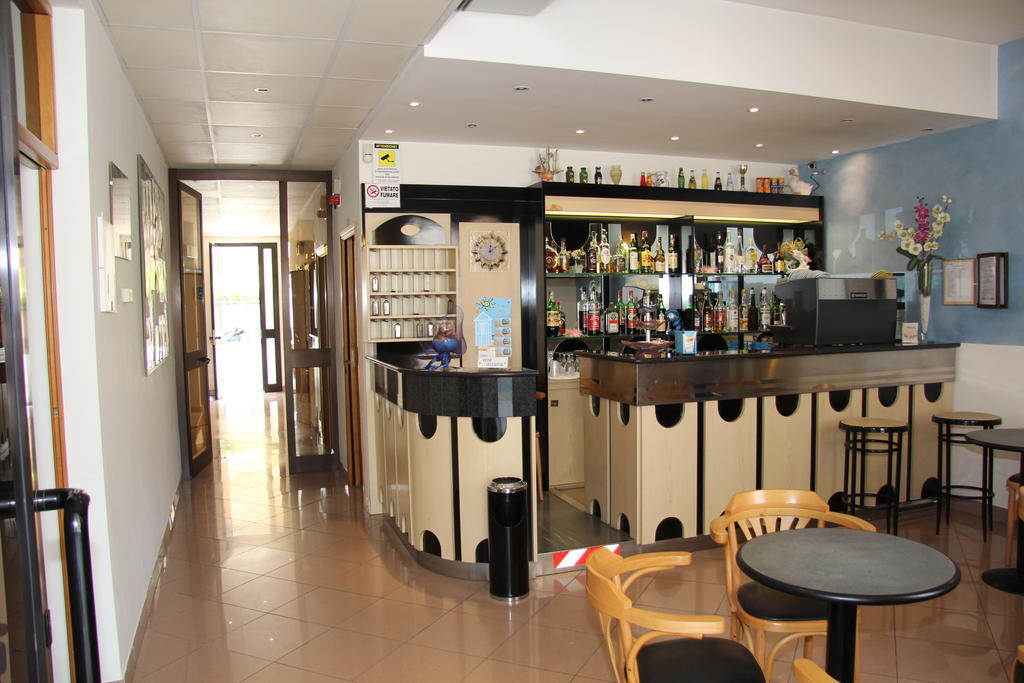 Hotel Vela Azzurra Rimini Exteriér fotografie